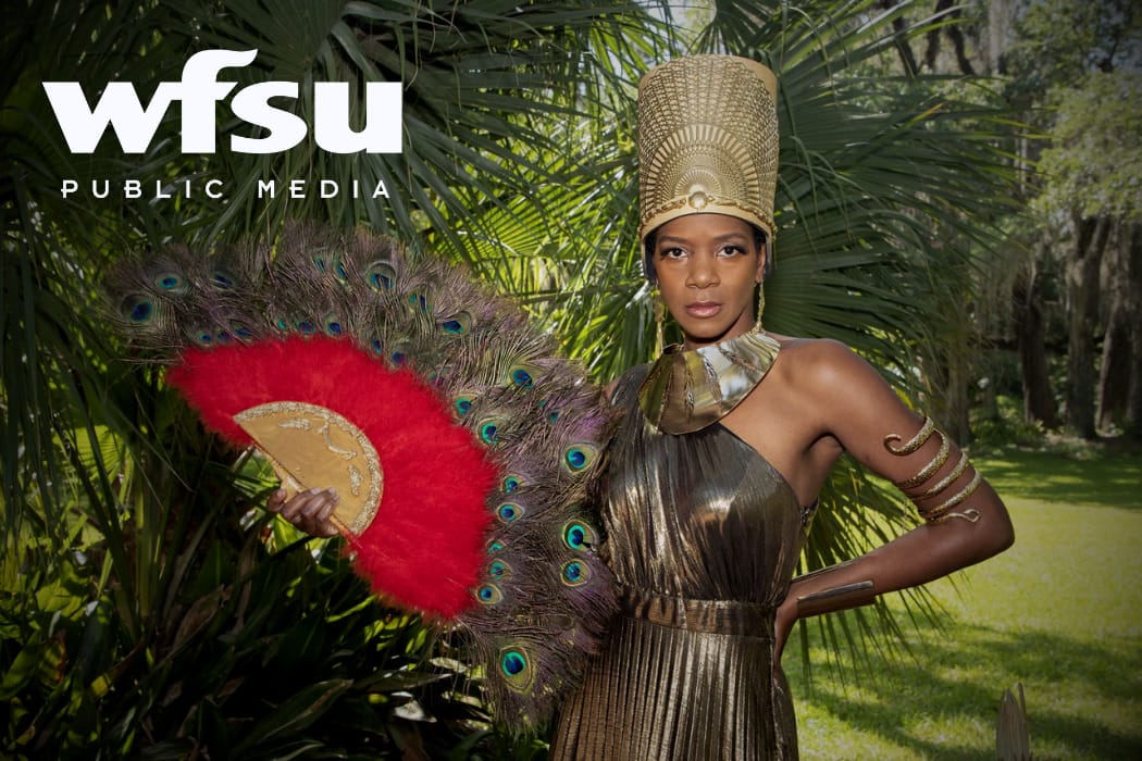 Local Stage Performers Learn The Fine Points Of Dramatic Swordplay